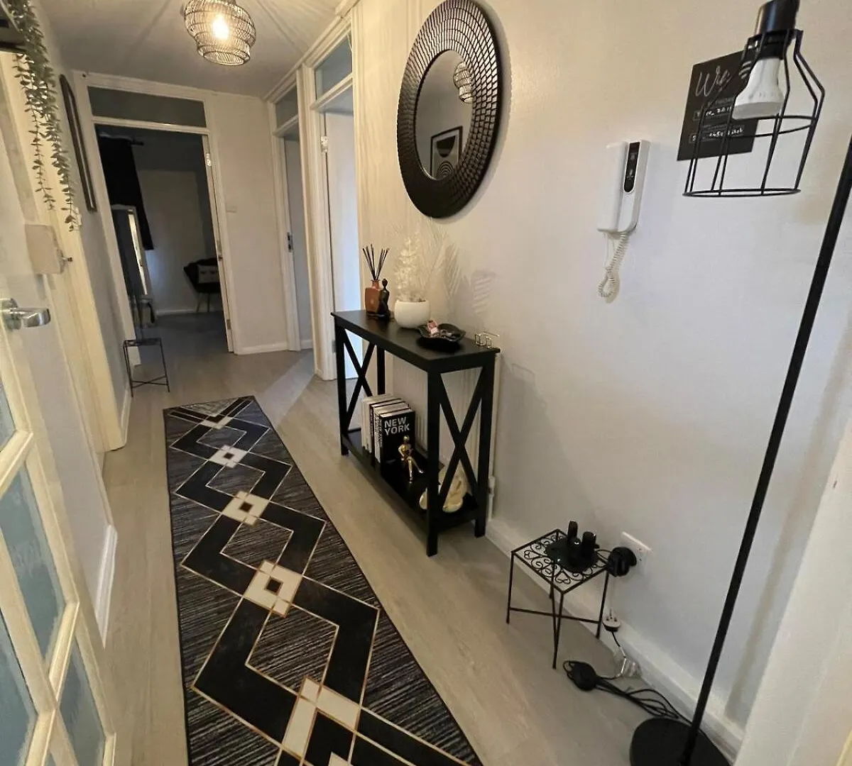 Luxurious & Spacious 3-Br Free Parking Balcony London United Kingdom