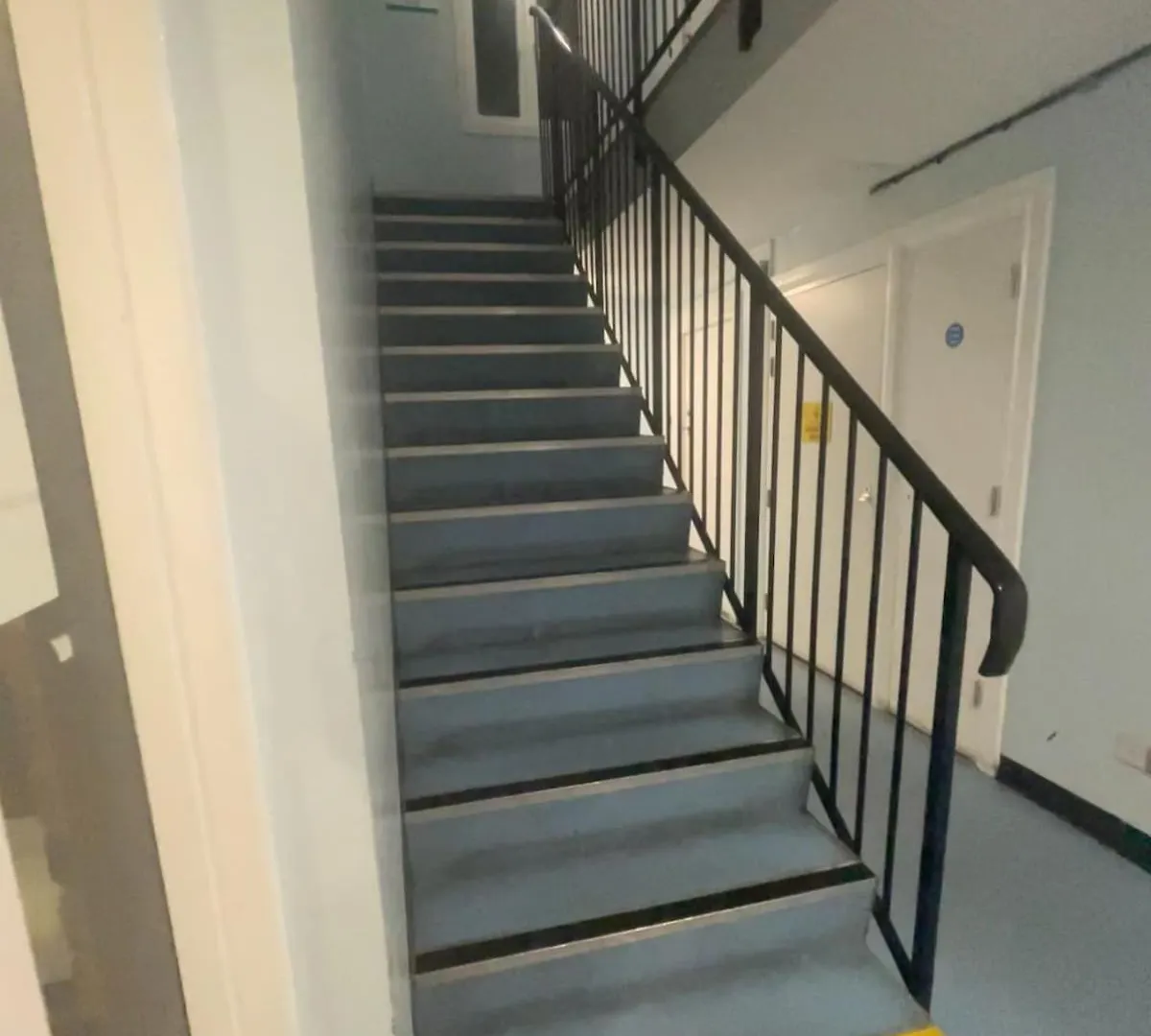 Apartment Luxurious & Spacious 3-Br Free Parking Balcony London United Kingdom